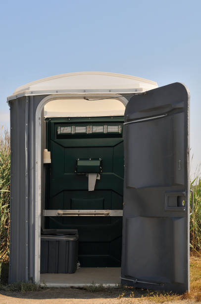 Porta potty rental for outdoor events in St Vincent College, PA